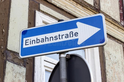 Einbahnstrasse.jpg
