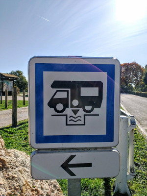 lapapomapie-kamperem-po-francji-00003-scaled.jpg (173.54 KiB) Przeglądane 4964 razy lapapomapie-kamperem-po-francji-00003-scaled.jpg